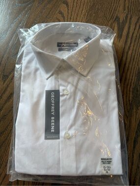 NWT Geoffrey Beene White Men's Dress Shirt - Spread Collar regular fit medium